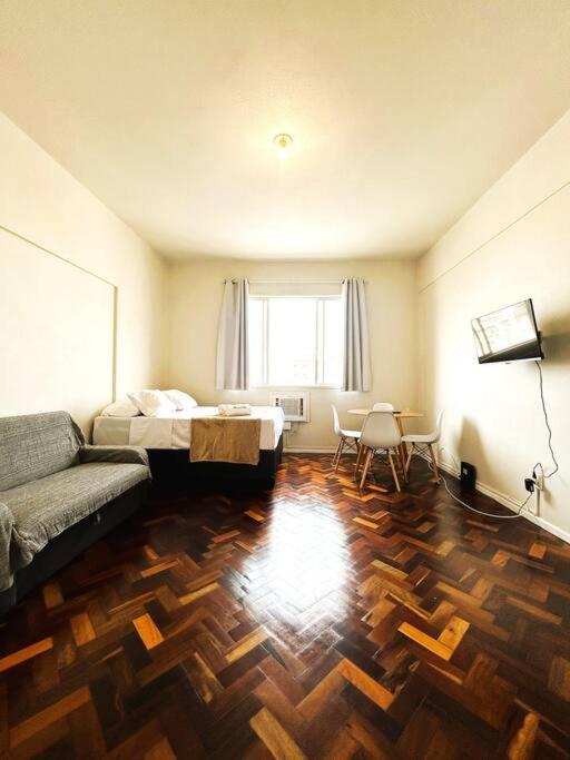 Apartamento Localizado No Coracao De Copacabana Rio de Janeiro